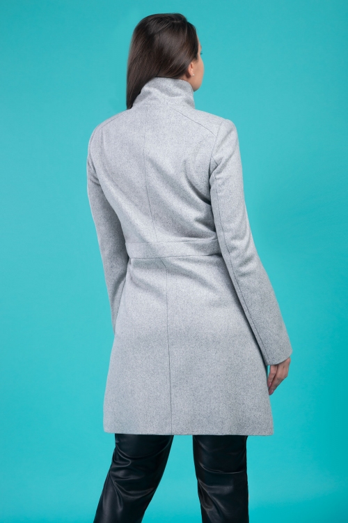 Precomanda Farren 17922